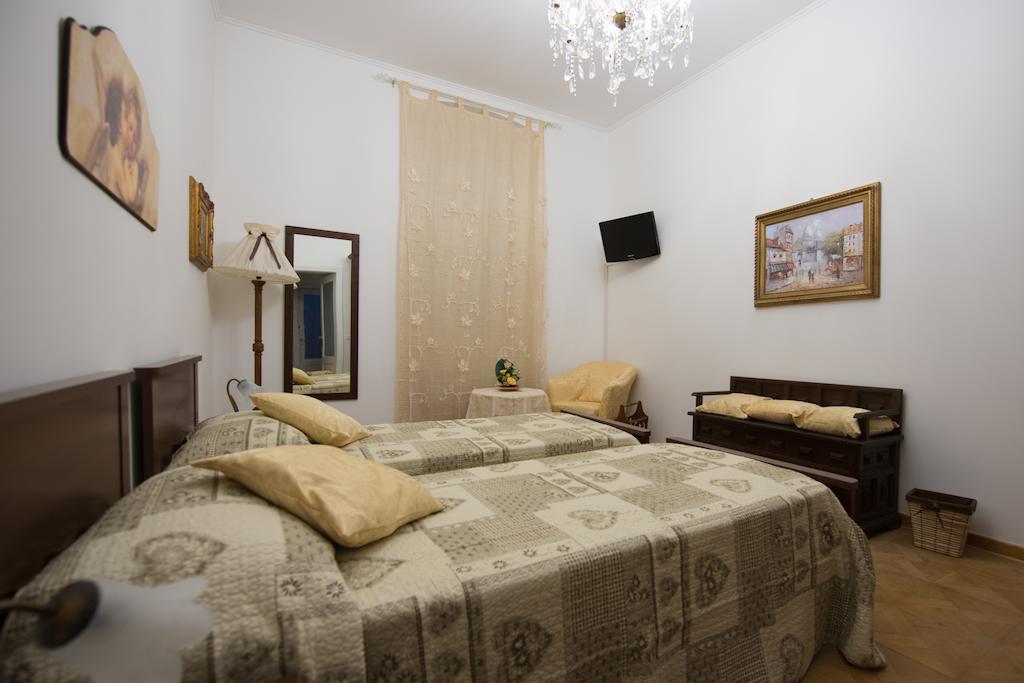 Antico Borgo Teresiano Bed & Breakfast Trieste Room photo